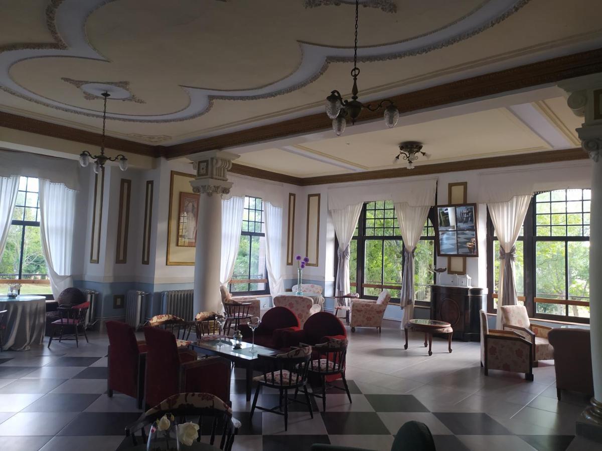 Hotel Balneario De Corconte Cabanas de Virtus Exteriér fotografie